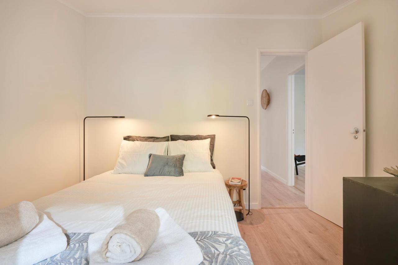 Fantastic With Balcony In Bica Appartement *